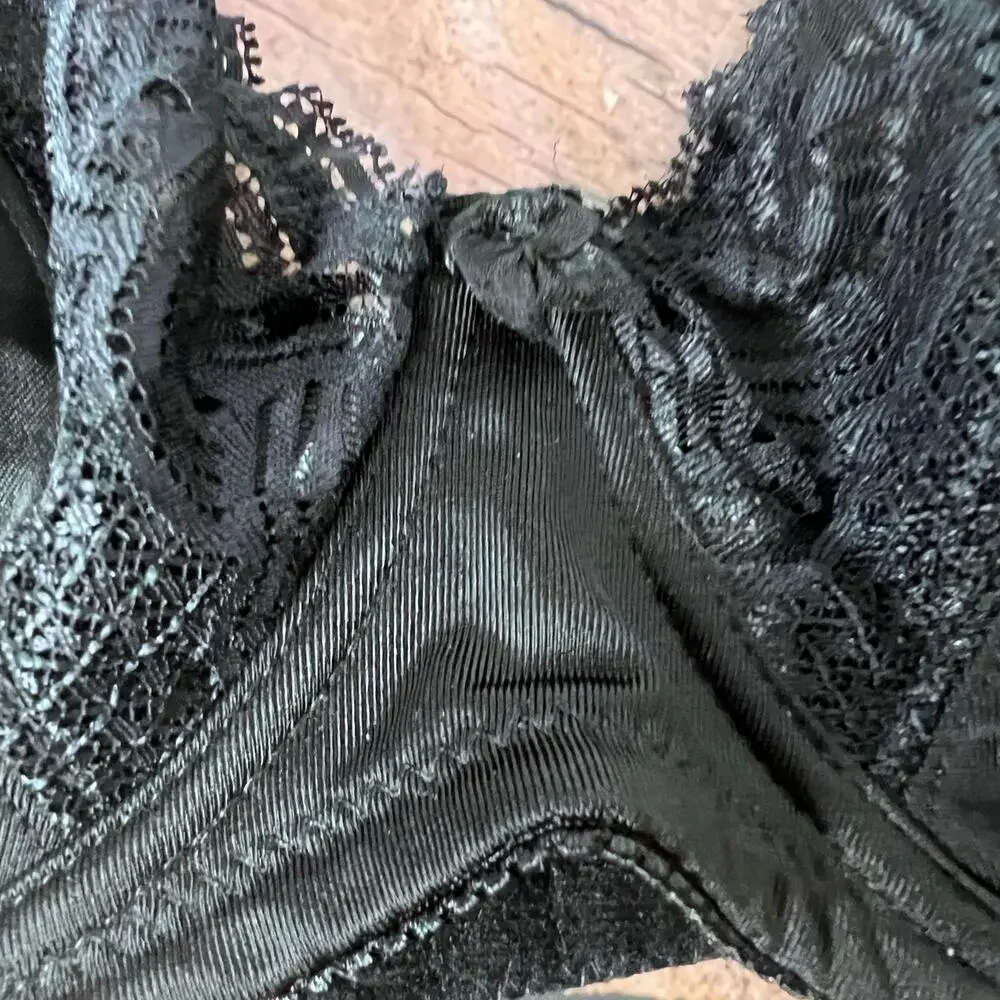 Delta Burke Black Lace Underwire Bra Unpadded 36D‎